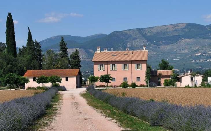 Country House Casco Dell'Acqua Τρέβι Εξωτερικό φωτογραφία